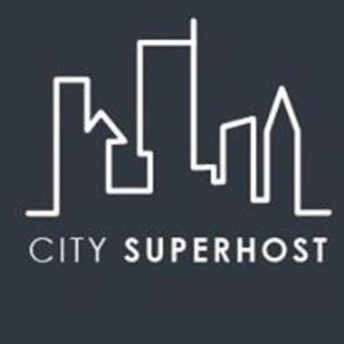 Luxury City Centre Townhouse With Parking Манчестер Экстерьер фото